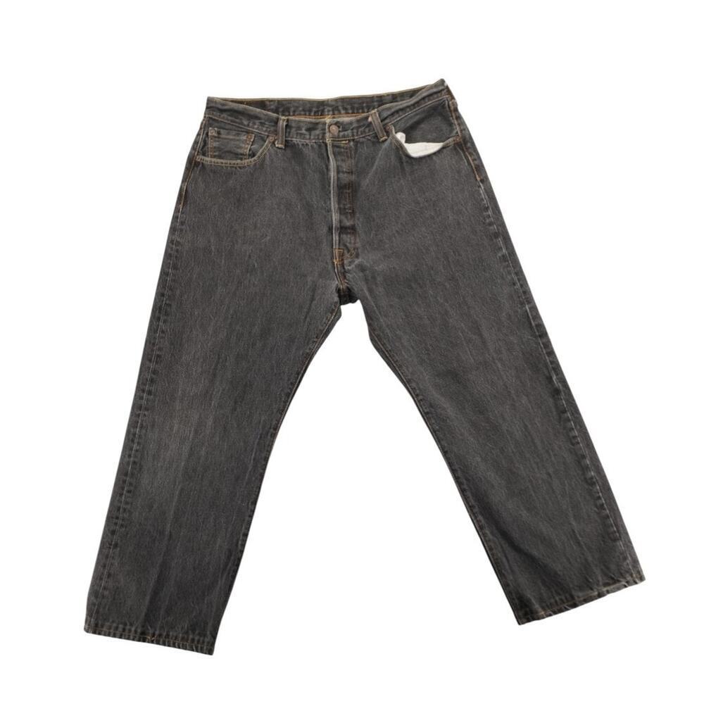 Levi’s 501 Fit Button Fly Jeans Black Washed Denim Men’s 40x30 (Fits 35x24)